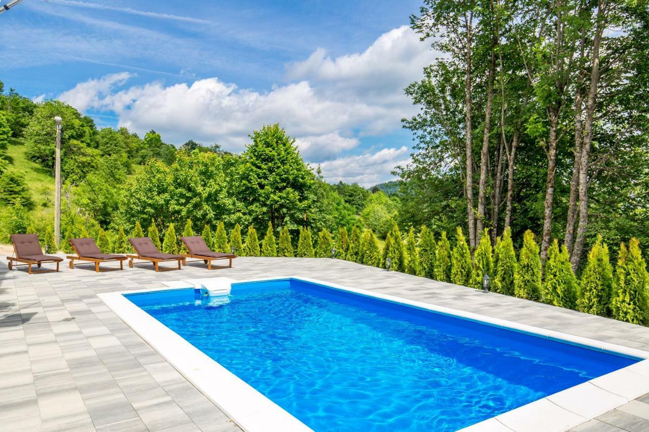 Villa Dino Tin Krasno Polje Luaran gambar